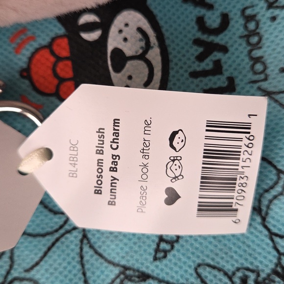 Jellycat Blosom Blush Bunny Bag Charm with Blue Drawstring Bag - Picture 2 of 4